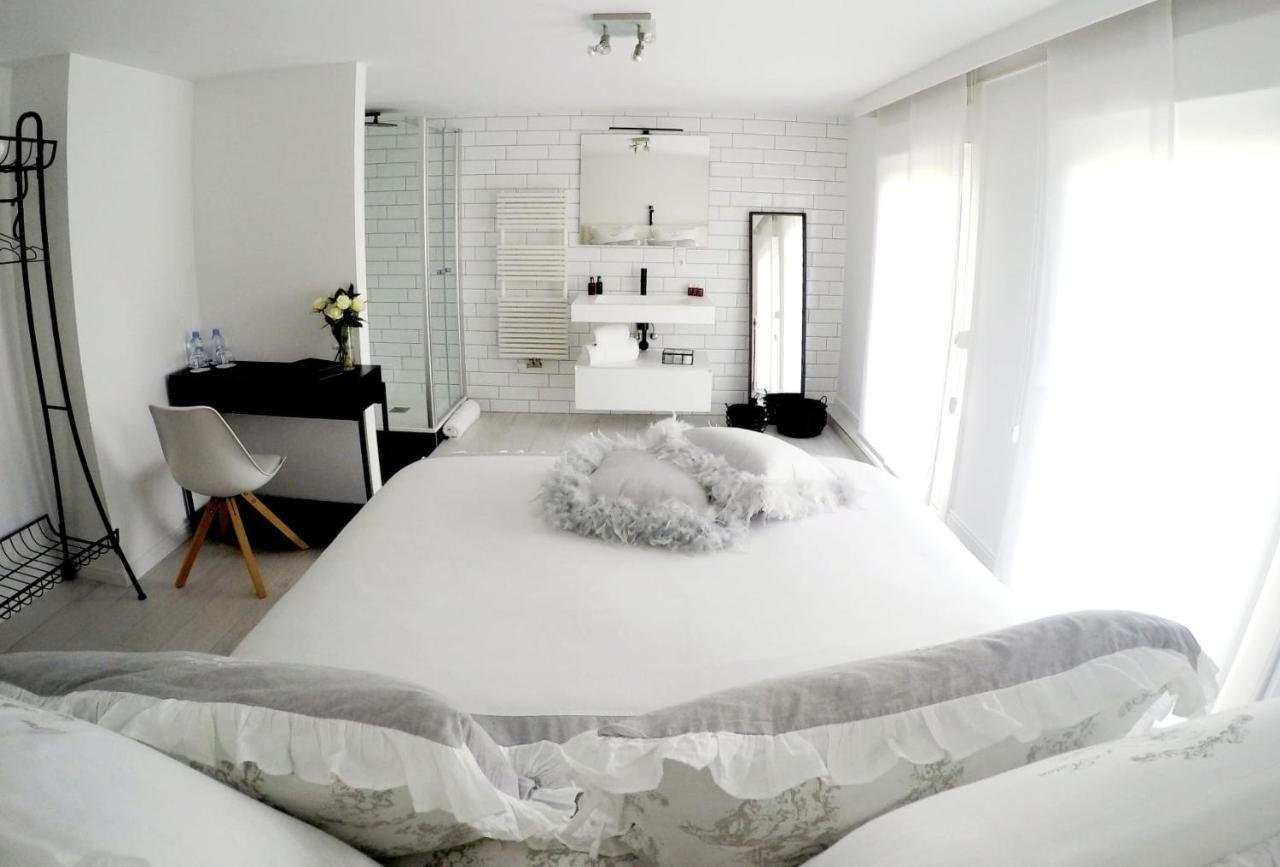 Bed and Breakfast Jardin Du Marais à Froyennes Extérieur photo